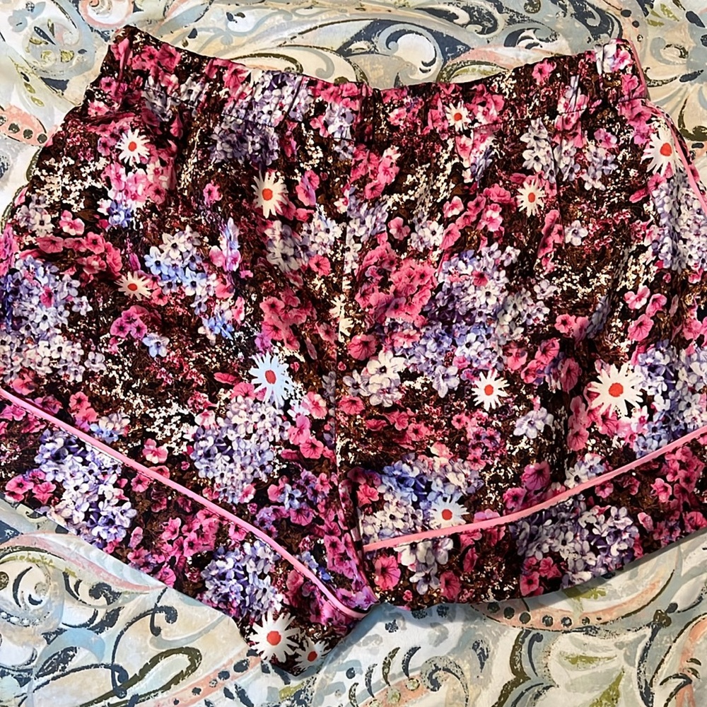 Vitoria secret pajamas - Picture 6 of 7